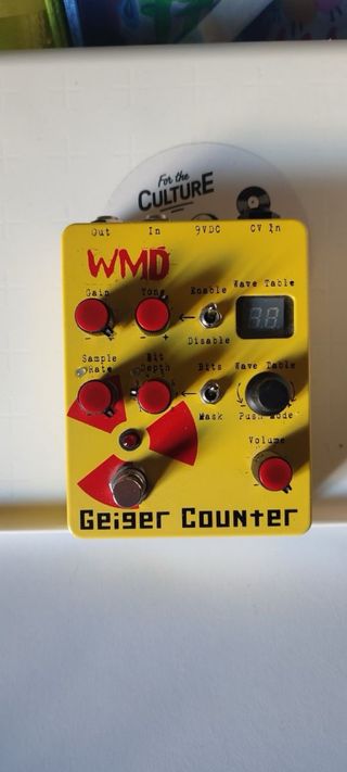 Pedal fuzz bitcrusher WMD Geiger Counter