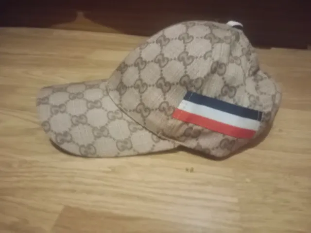 Gorras gucci