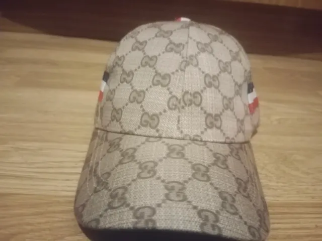 Gorras gucci