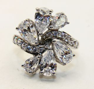 Stupendo anello argento pietre CZ