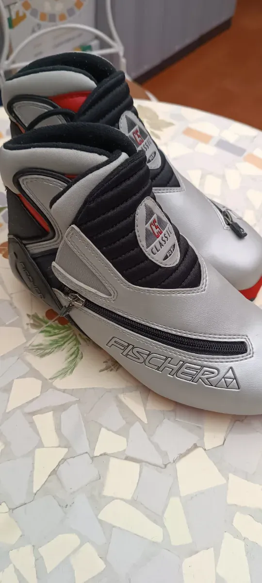 Botas de esquí de mujer. Fischer EU40