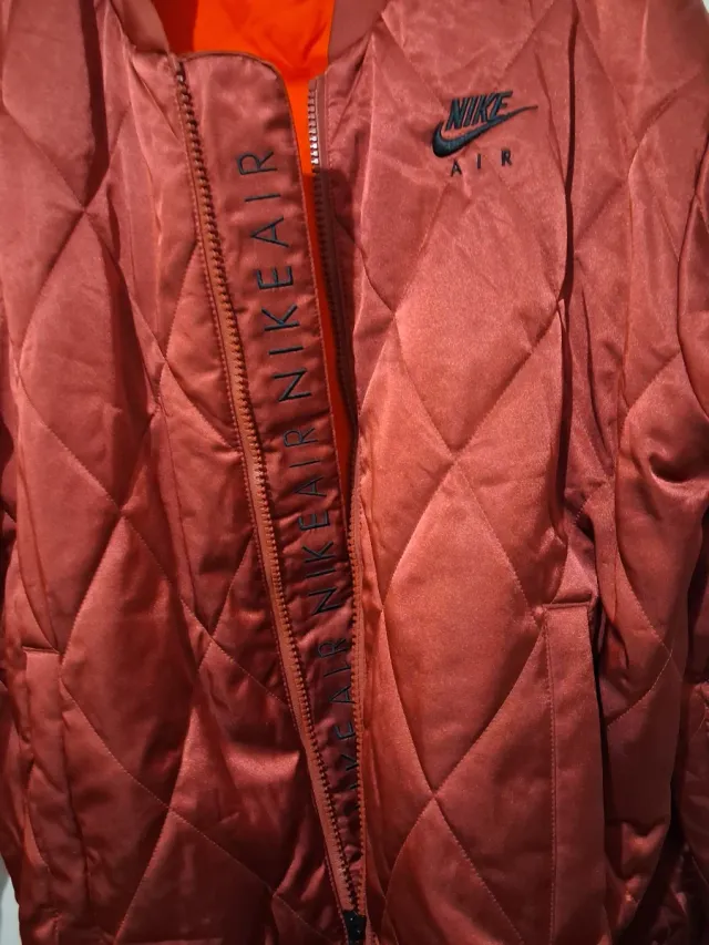 Chaqueta Bomber Nike Roja Acolchada