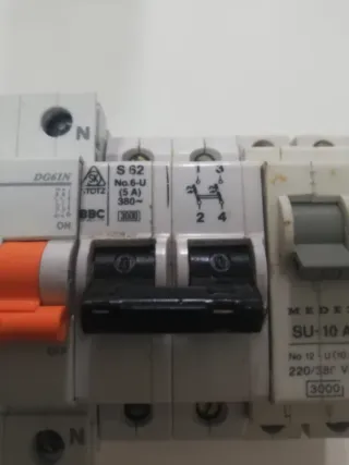 Interruptores automáticos