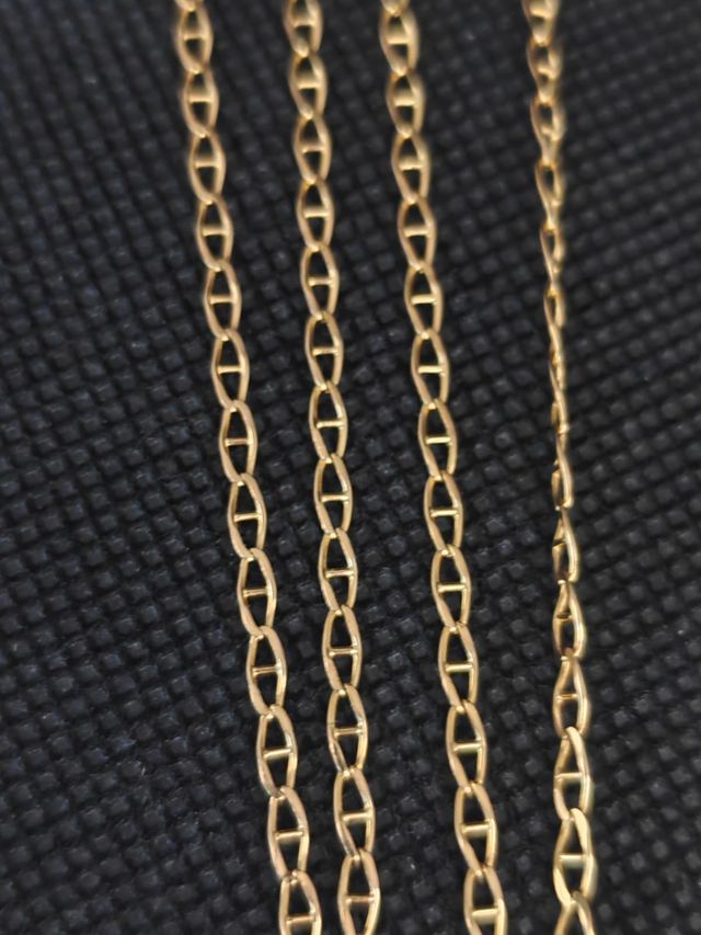 Catena in oro 18k con barra forzata. 051-02-00464