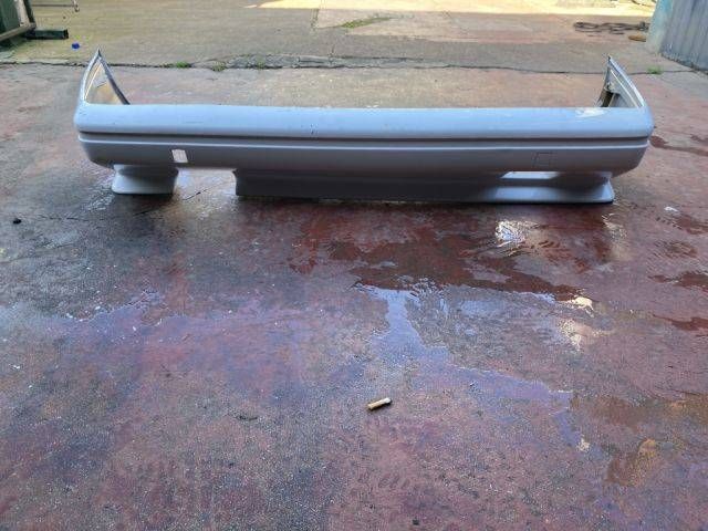 Parachoques BMW Serie 3 E30 Blanco