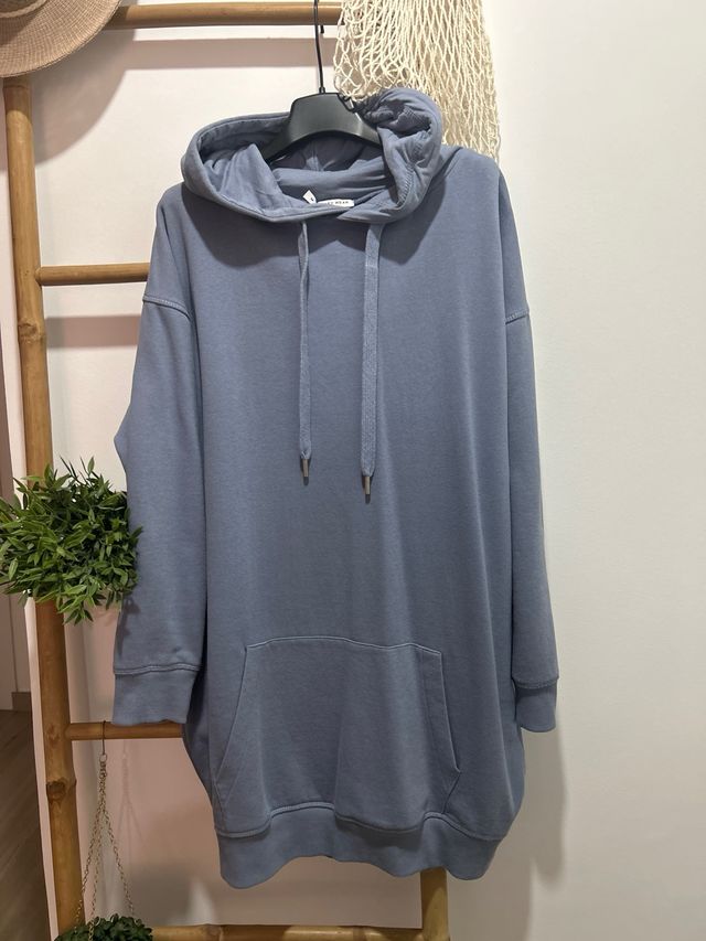 Sudadera oversize azul