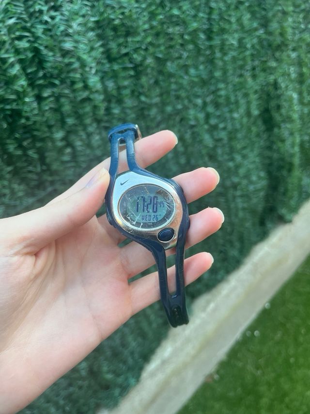 Reloj Nike Swift Azul y Plateado Y2k Funcionando