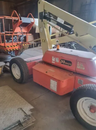 Plataforma Elevadora JLG Lift 12,5m