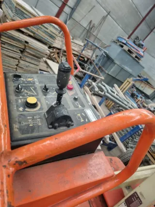 Plataforma Elevadora JLG Lift 12,5m