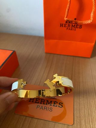 Pulsera Hermès Blanca y Dorada