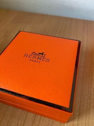 Pulsera Hermès Blanca y Dorada