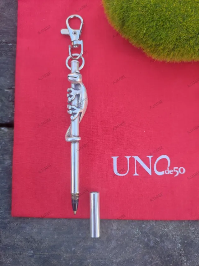 Bolígrafo colgante Uno de 50