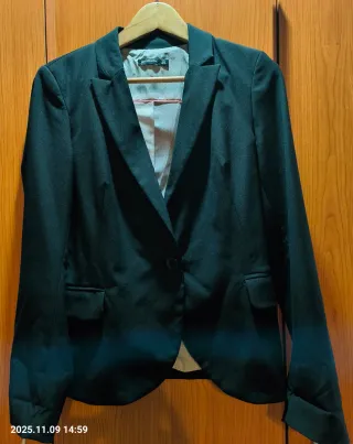 Americana Stradivarius Negra Talla S