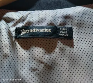 Americana Stradivarius Negra Talla S