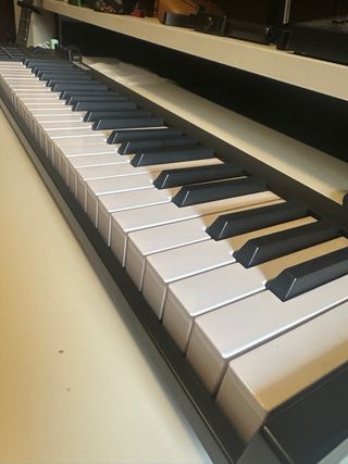 ALESIS V49 PIANO MIDI