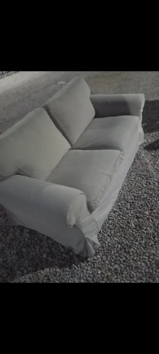 Divano a 2 posti sfoderabile e trasporto gratuito