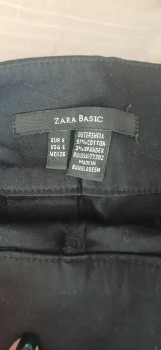 Falda Zara Basic Negra Talla S