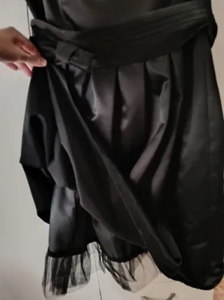 Vestido de fiesta Burberry negro