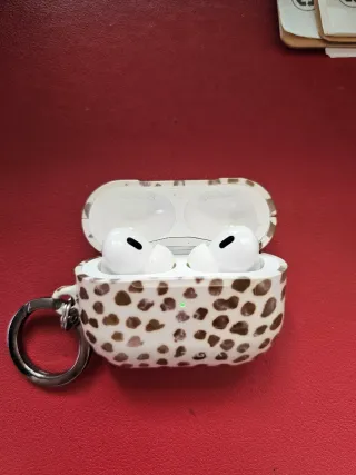 Custodia AirPods Pro 2 con design maculato