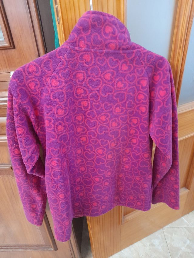 Sudadera niña con corazones