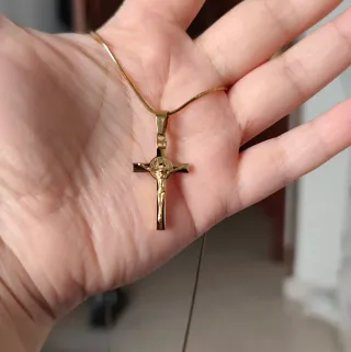 Colgante Cruz Dorada
