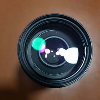 Obiettivo AF NIKKOR 70-300MM per fotocamere NIKON