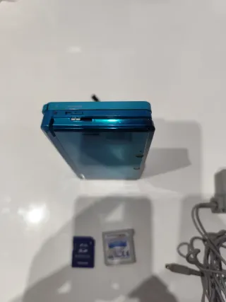 Nintendo 3DS Azul + Accesorios