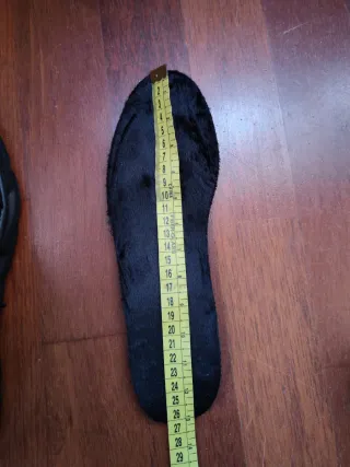 Zapatillas negras con forro rosa