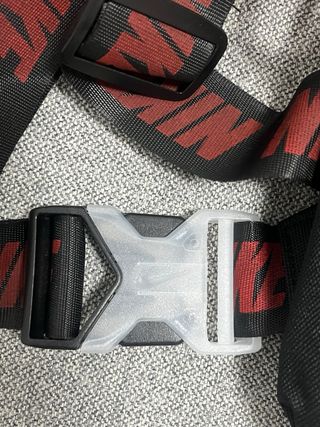 Bandolera Nike Negra Triple Swoosh