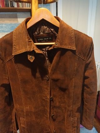 Abrigo de piel marrón