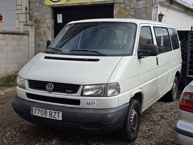Volkswagen Transporter 2.5TDI