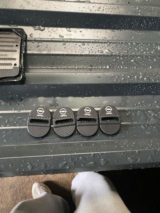4 Embellecedores Puerta Opel Carbono