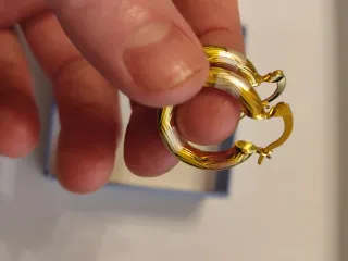Orecchini in argento placcati in oro 18 k per bambina