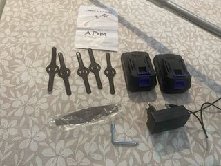 Tagliasiepi ADM con 2 batterie