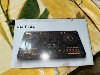 Controlador DJ Pioneer DDJ-FLX4