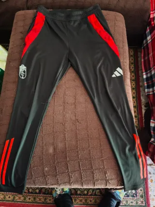 Pantalón Chándal Granada CF Talla M Adidas