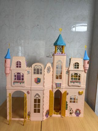 Castello Barbie La Principessa e la Brigante anno