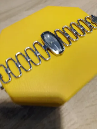 Reloj Armand Basi plateado con esfera gris