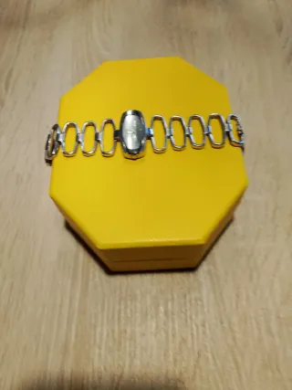 Reloj Armand Basi plateado con esfera gris