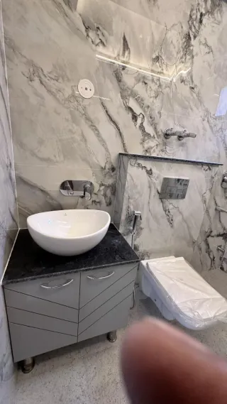 Baño moderno totalmente