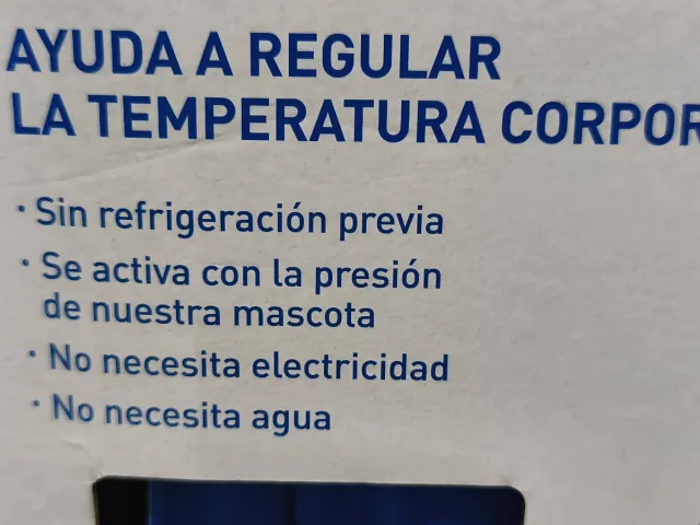 Manta refrigerante para perro NAYECO 90x5 cm