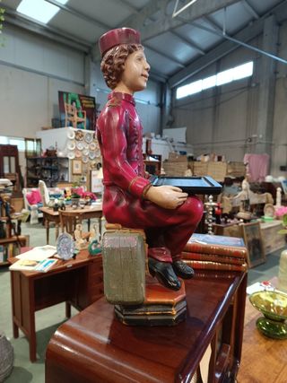 Escultura Botones Country Corner