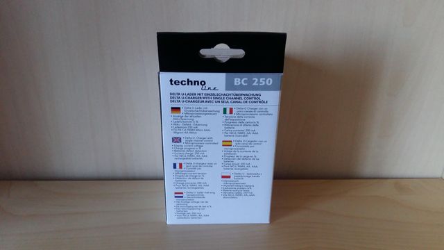 Technoline Caricabatterie stilo LCD ricaricabile