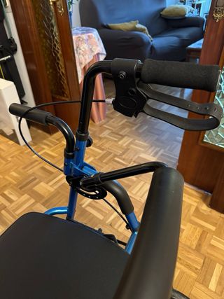 Andador silla de ruedas 2 en 1, KMINA