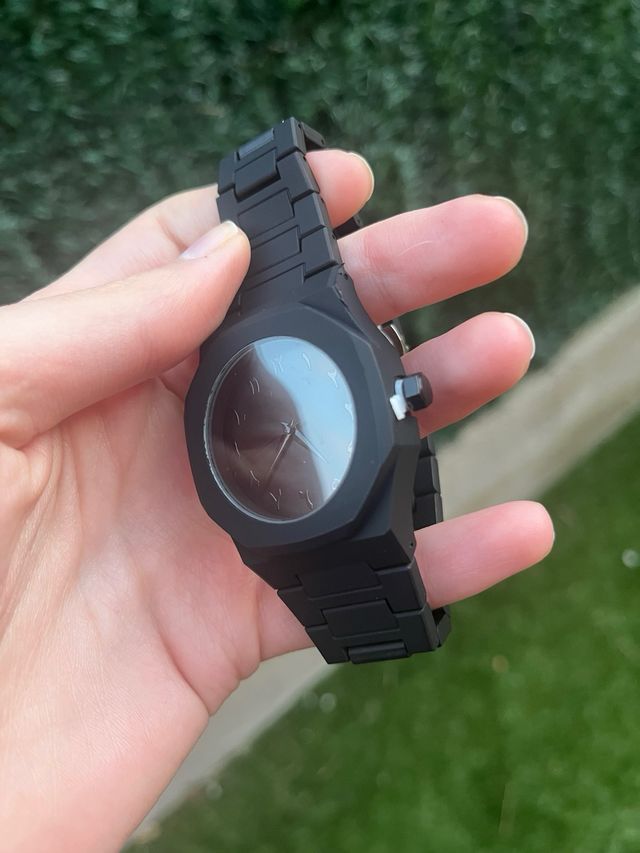 Reloj Negro Dial Árabe
