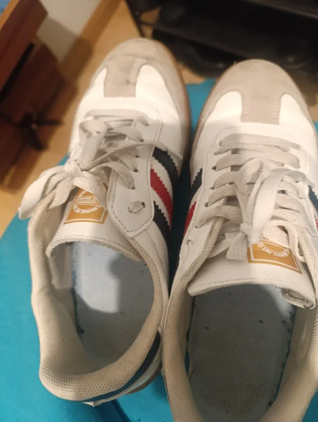 Zapatillas Adidas Samba Blancas y Azules