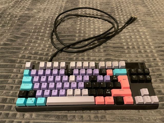 SteelSeries Apex Pro TKL Teclado Gaming