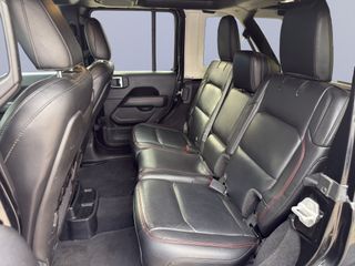 Jeep Wrangler Unlimited 2.0T GME Rubicon 8ATX E6D