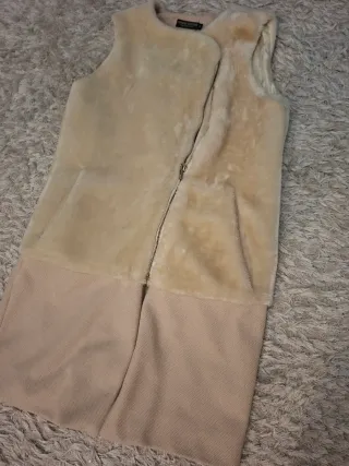 Chaleco pelo largo beige Talla S
