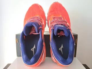 Mizuno Wave ultima talla 38 running como nuevas